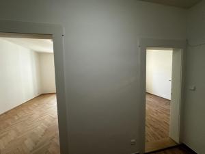 Pronájem bytu 2+1, Praha - Dejvice, Na hutích, 48 m2