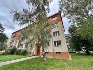 Prodej bytu 1+kk, Teplice - Řetenice, Zrenjaninská, 21 m2