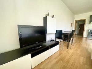 Pronájem bytu 1+kk, Praha - Žižkov, Olšanská, 33 m2