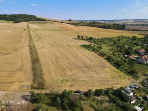 Prodej komerčního pozemku, Němčany, 9887 m2