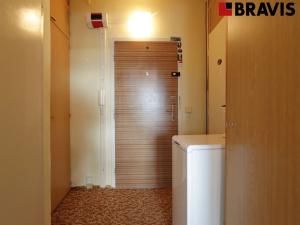 Pronájem bytu 1+kk, Brno - Bohunice, Okrouhlá, 30 m2