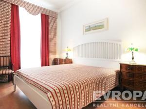 Pronájem bytu 2+1, Praha - Holešovice, Pplk. Sochora, 64 m2