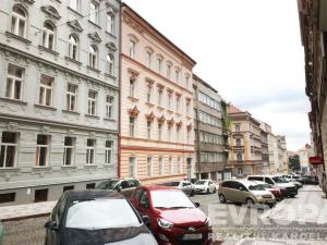 Pronájem bytu 2+1, Praha - Holešovice, Pplk. Sochora, 64 m2
