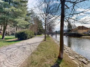 Prodej bytu 2+kk, Třebíč - Vnitřní Město, Karlovo nám., 80 m2