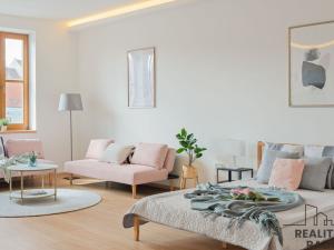 Prodej bytu 4+1, Třebíč - Vnitřní Město, Karlovo nám., 136 m2