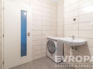 Prodej bytu 1+kk, Žirovnice, Havlíčkovo náměstí, 30 m2