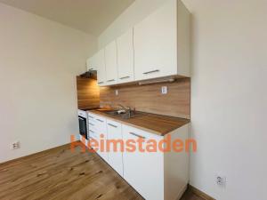 Pronájem bytu 2+kk, Ostrava - Kunčičky, Nadační, 46 m2