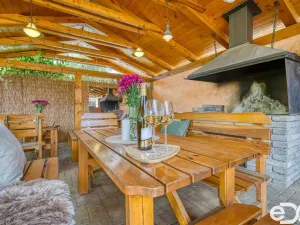 Prodej rodinného domu, Hradešín, 178 m2