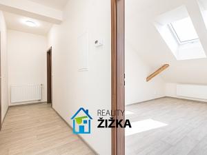 Pronájem bytu 2+kk, Rousínov, Sušilovo náměstí, 60 m2