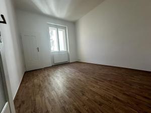 Pronájem bytu 2+1, Praha - Dejvice, Na hutích, 48 m2