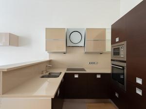 Pronájem bytu 2+kk, Praha - Vinohrady, Moravská, 56 m2