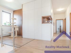 Pronájem rodinného domu, Úvaly, Hvězdova, 280 m2