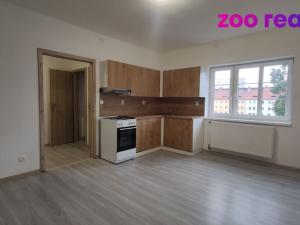 Pronájem bytu 3+kk, Žatec, Husova, 74 m2