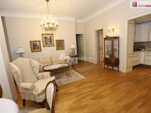 Prodej bytu 2+kk, Mariánské Lázně, Masarykova, 68 m2