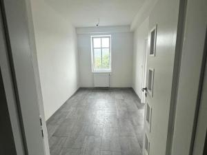 Prodej bytu 2+1, Karlovy Vary, Sokolovská, 56 m2