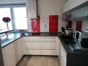 Pronájem bytu 2+1, Šumice, 75 m2