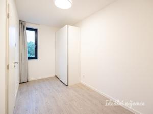 Pronájem bytu 2+kk, Praha - Vysočany, Vysočanská, 34 m2