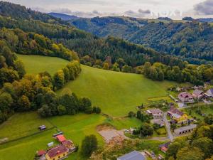 Prodej pozemku pro bydlení, Hanušovice, Údolní, 4560 m2