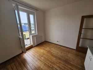 Pronájem bytu 2+kk, Praha - Nusle, Kloboučnická, 35 m2