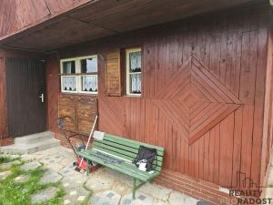 Prodej chaty, Evaň, 66 m2