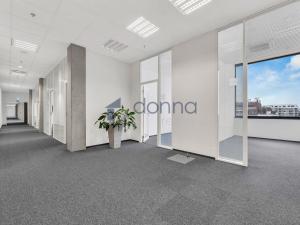 Pronájem kanceláře, Praha - Stodůlky, Laurinova, 300 m2