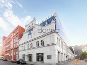 Pronájem kanceláře, Praha - Karlín, Křižíkova, 388 m2