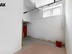 Pronájem obchodního prostoru, Praha - Krč, Horáčkova, 165 m2