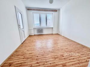 Pronájem bytu 2+1, Ústí nad Labem - Bukov, Dukelských hrdinů, 52 m2