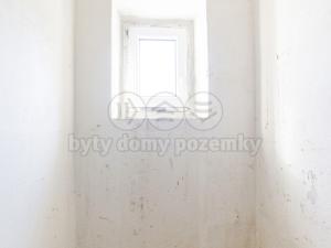 Prodej rodinného domu, Krnov - Pod Bezručovým vrchem, Partyzánů, 80 m2