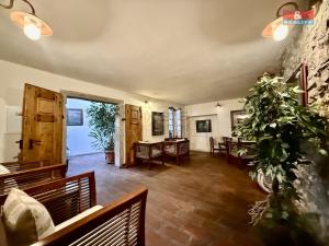 Prodej komerční nemovitosti, Štramberk, Náměstí, 950 m2