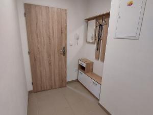 Pronájem bytu 1+kk, Žabčice, Průmyslová, 38 m2