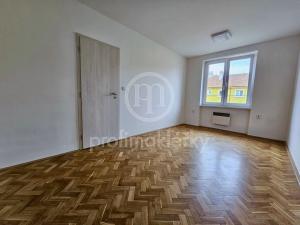 Pronájem bytu 2+kk, Moravský Krumlov, Husova, 52 m2