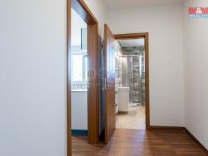 Pronájem bytu 1+kk, Karlovy Vary - Bohatice, Jáchymovská, 25 m2