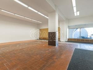Pronájem obchodního prostoru, Nový Jičín, Masarykovo nám., 500 m2