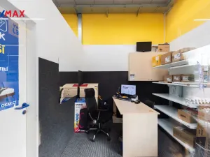 Prodej obchodního prostoru, Ústí nad Labem - Všebořice, Podhoří, 1714 m2