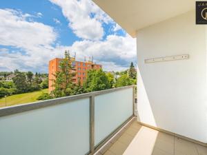 Prodej bytu 4+1, Karlovy Vary - Bohatice, Kpt. Nálepky, 83 m2