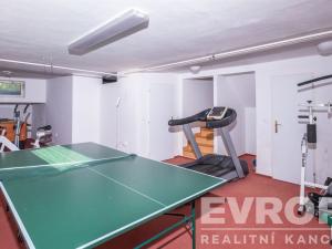 Prodej rodinného domu, Horní Branná, 300 m2