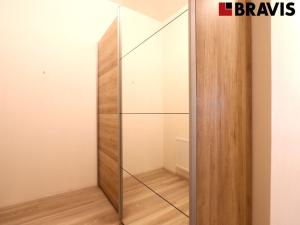 Pronájem bytu 1+kk, Brno, Kamínky, 44 m2