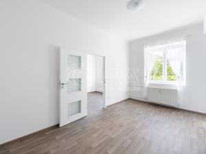 Pronájem bytu 2+kk, Praha - Vršovice, Pod Rapidem, 35 m2