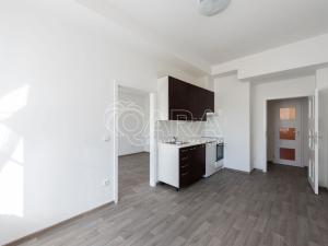 Pronájem bytu 2+kk, Praha - Vršovice, Pod Rapidem, 35 m2