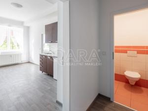 Pronájem bytu 2+kk, Praha - Vršovice, Pod Rapidem, 35 m2