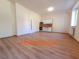 Pronájem bytu 1+kk, Ostrava - Poruba, Porubská, 34 m2