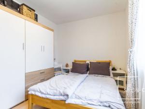 Prodej bytu 2+kk, Hostivice, Ječná, 48 m2