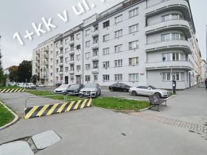 Pronájem bytu 1+kk, Praha - Vysočany, Kolbenova, 39 m2