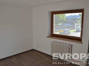 Pronájem bytu 4+kk, Praha - Ďáblice, Myslivecká, 89 m2