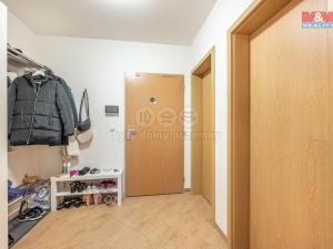 Pronájem bytu 1+kk, Praha - Modřany, Vorařská, 41 m2