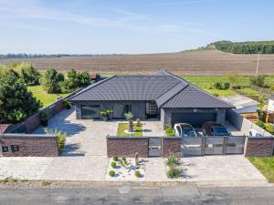 Prodej rodinného domu, Poděbrady, 241 m2