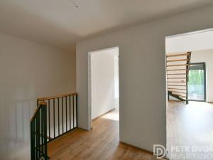 Prodej rodinného domu, Praha - Pitkovice, Žampiónová, 184 m2