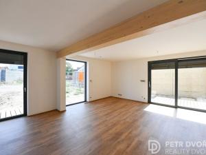 Prodej rodinného domu, Praha - Pitkovice, Žampiónová, 134 m2