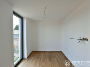 Prodej rodinného domu, Praha - Pitkovice, Žampiónová, 134 m2